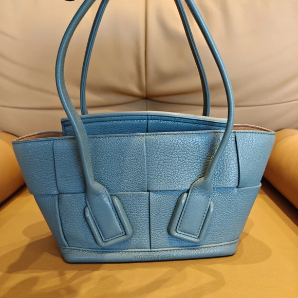 Bottega Veneta Arco Mini Crossbody Bag Blue Green - Picture 2 of 16